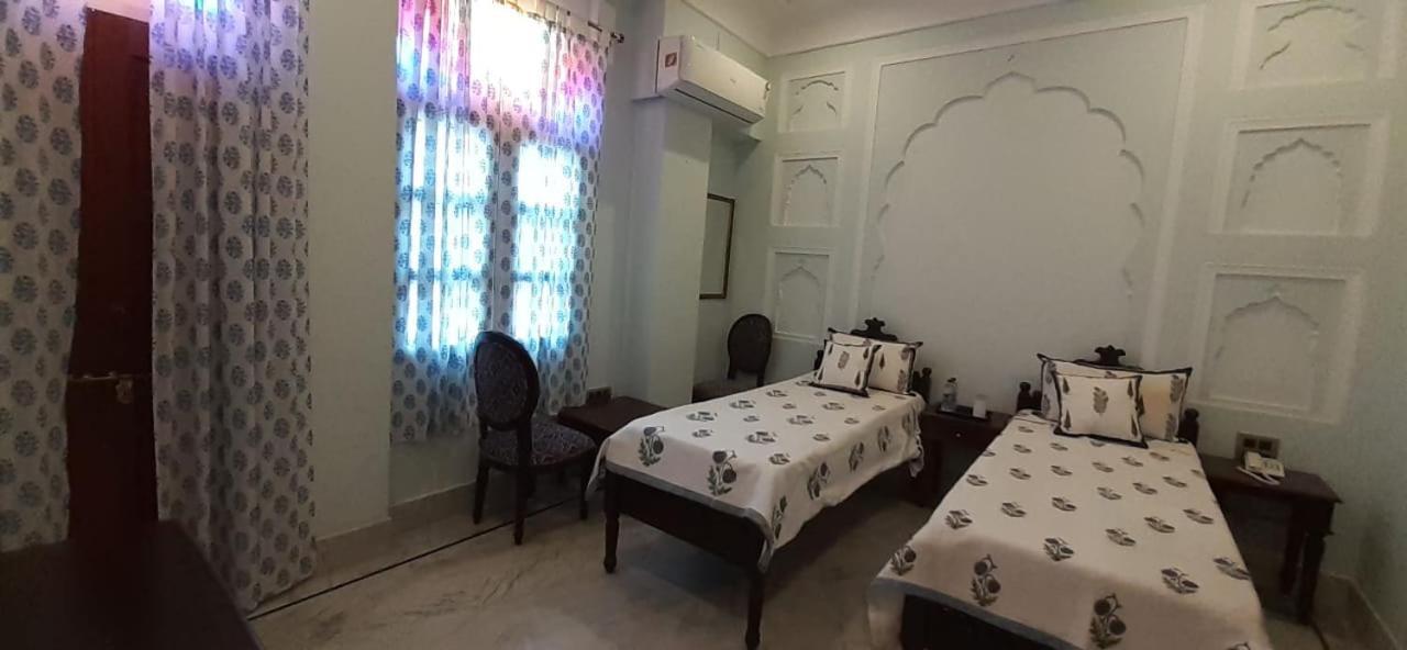 Raj Rajeshwari Haveli Jaipur Quarto foto