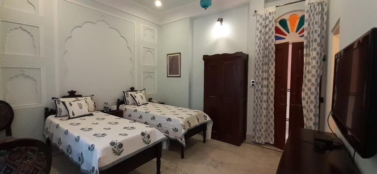Raj Rajeshwari Haveli Jaipur Quarto foto