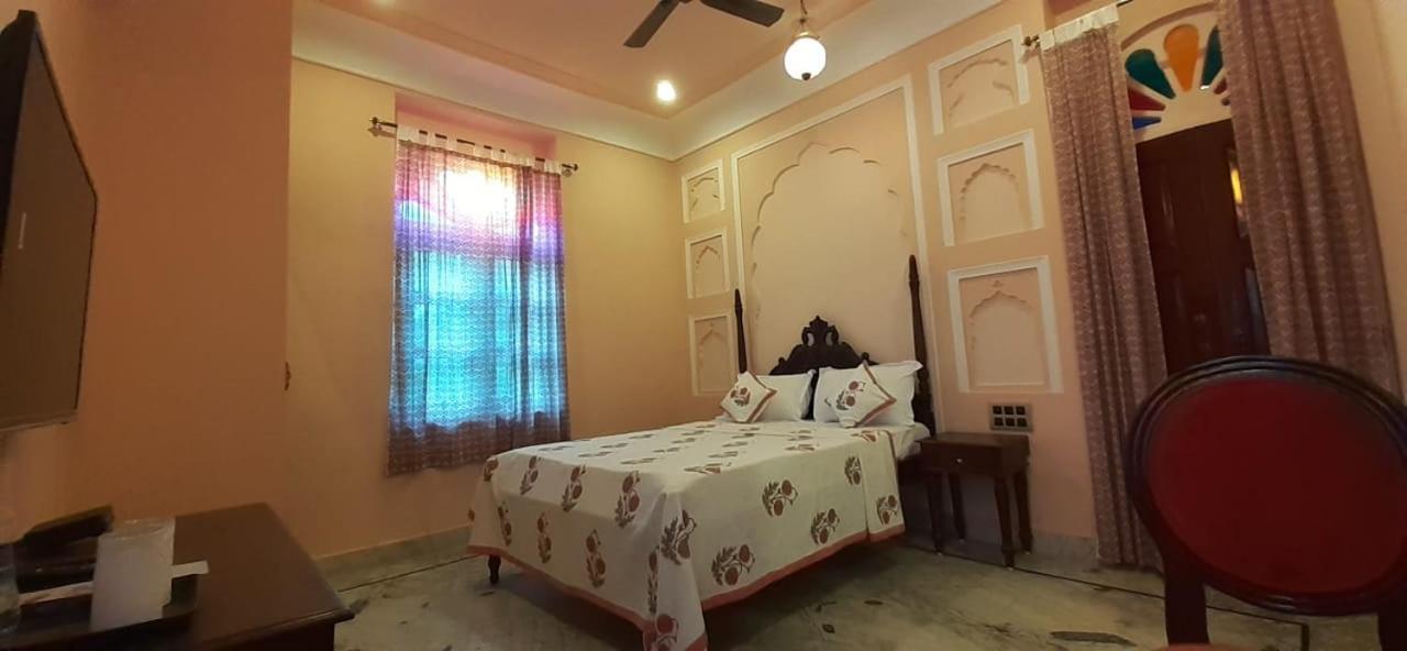 Raj Rajeshwari Haveli Jaipur Quarto foto